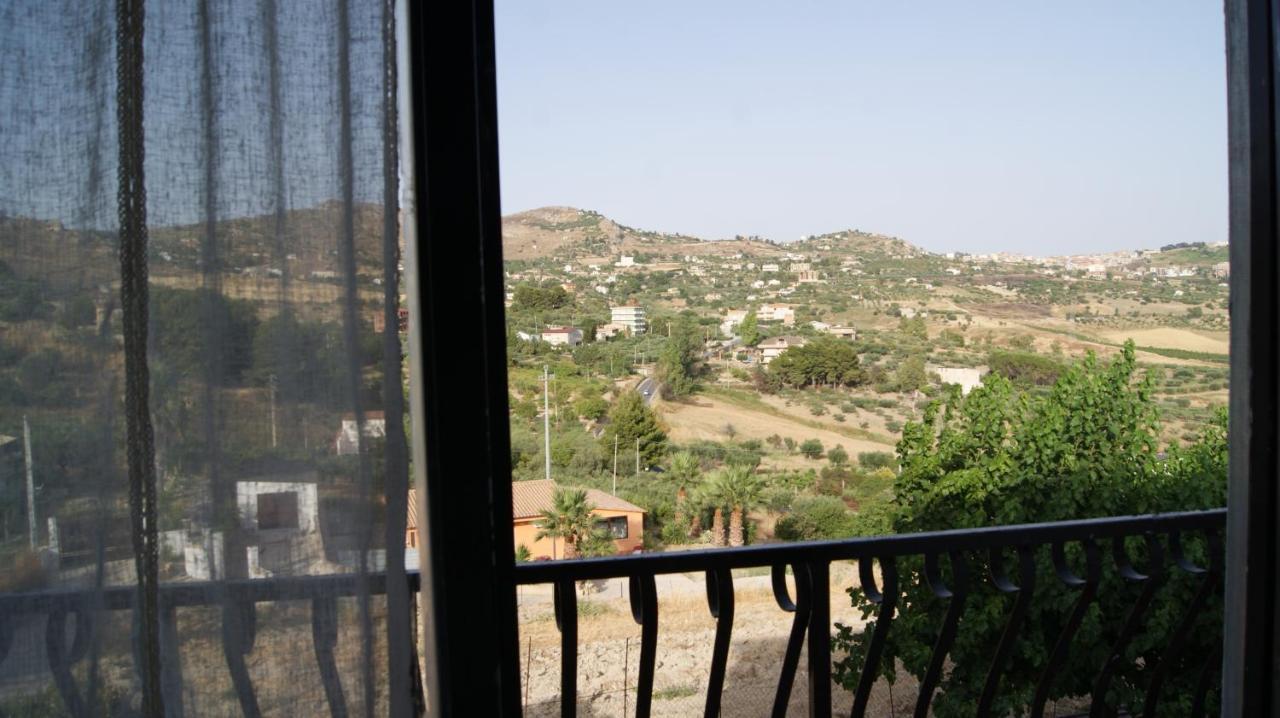 B&B Eyexei Domus Αγκριτζέντο Εξωτερικό φωτογραφία