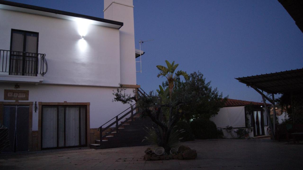 B&B Eyexei Domus Αγκριτζέντο Εξωτερικό φωτογραφία