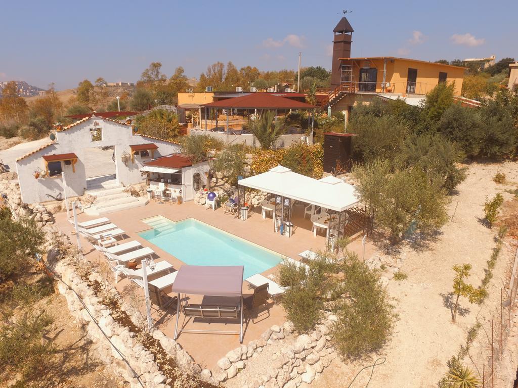 B&B Eyexei Domus Αγκριτζέντο Εξωτερικό φωτογραφία