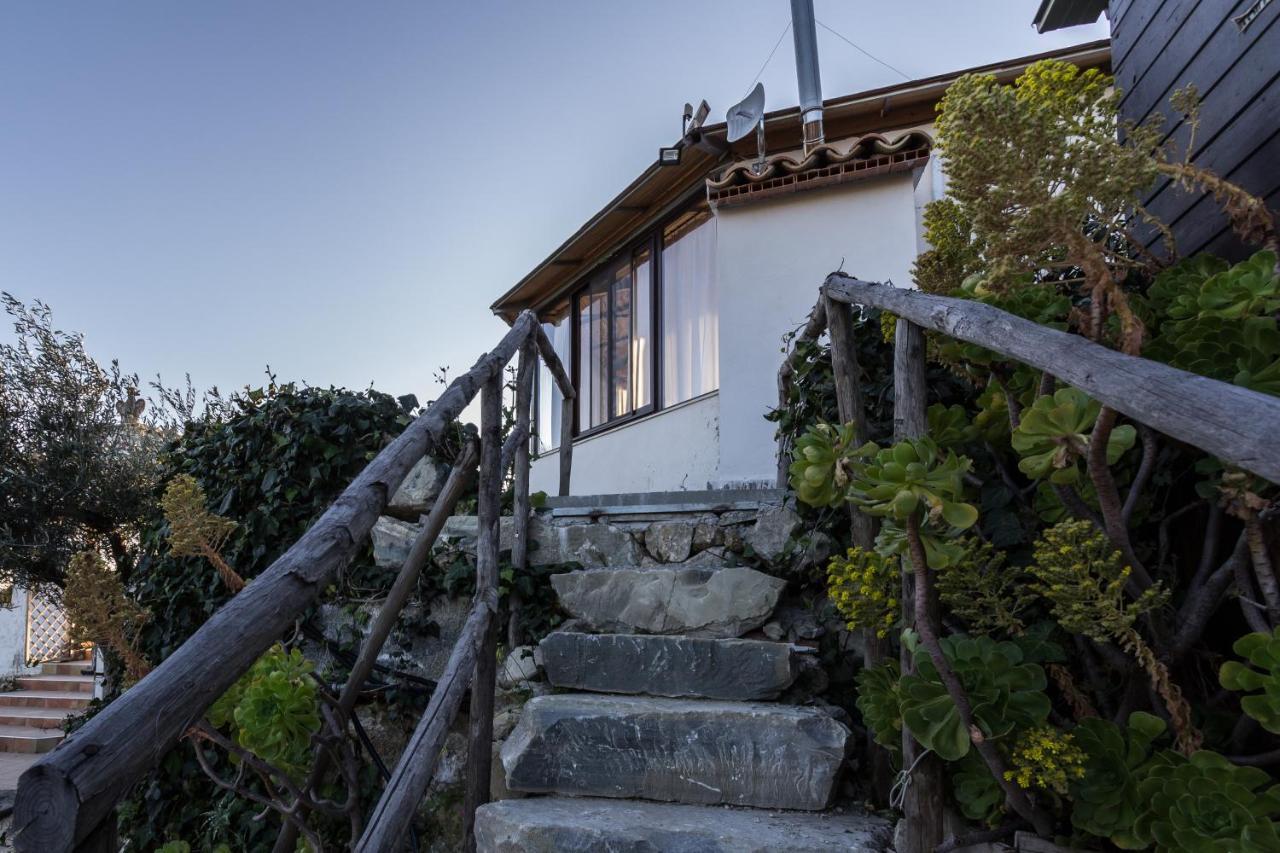 B&B Eyexei Domus Αγκριτζέντο Εξωτερικό φωτογραφία